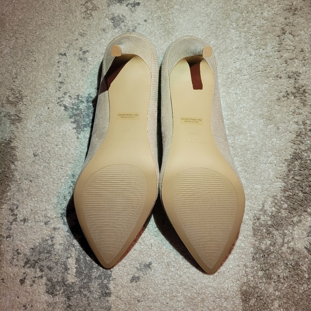 NWOT Marc Fisher Darren 2 Heels, Natural, ~9.5 - Picture 4 of 5